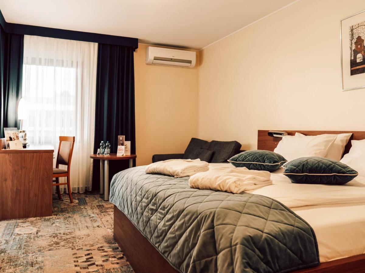 Hotel Mragowo Resort&Spa Екстер'єр фото